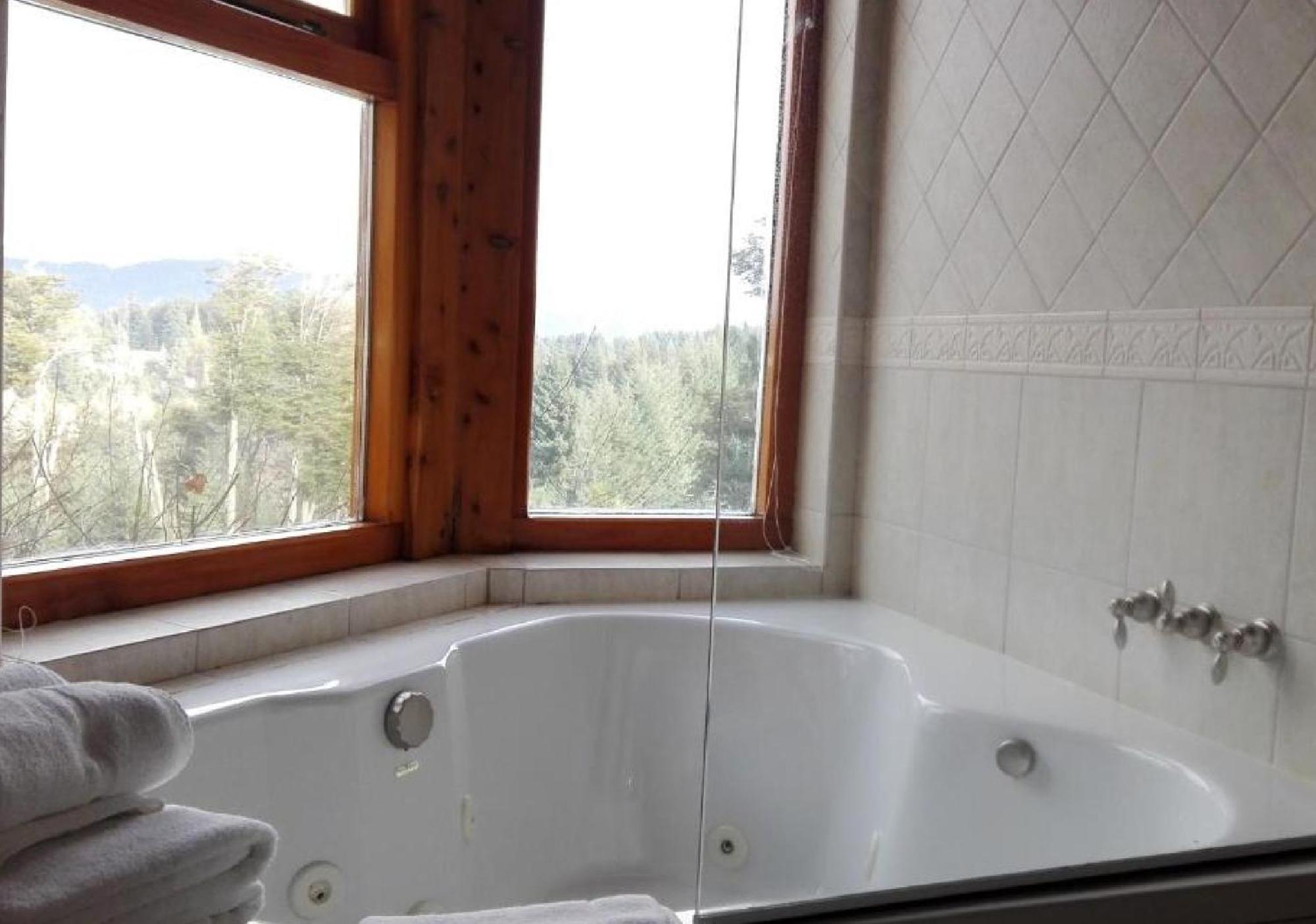El Bosque By Dot Tradition Villa La Angostura Zimmer foto