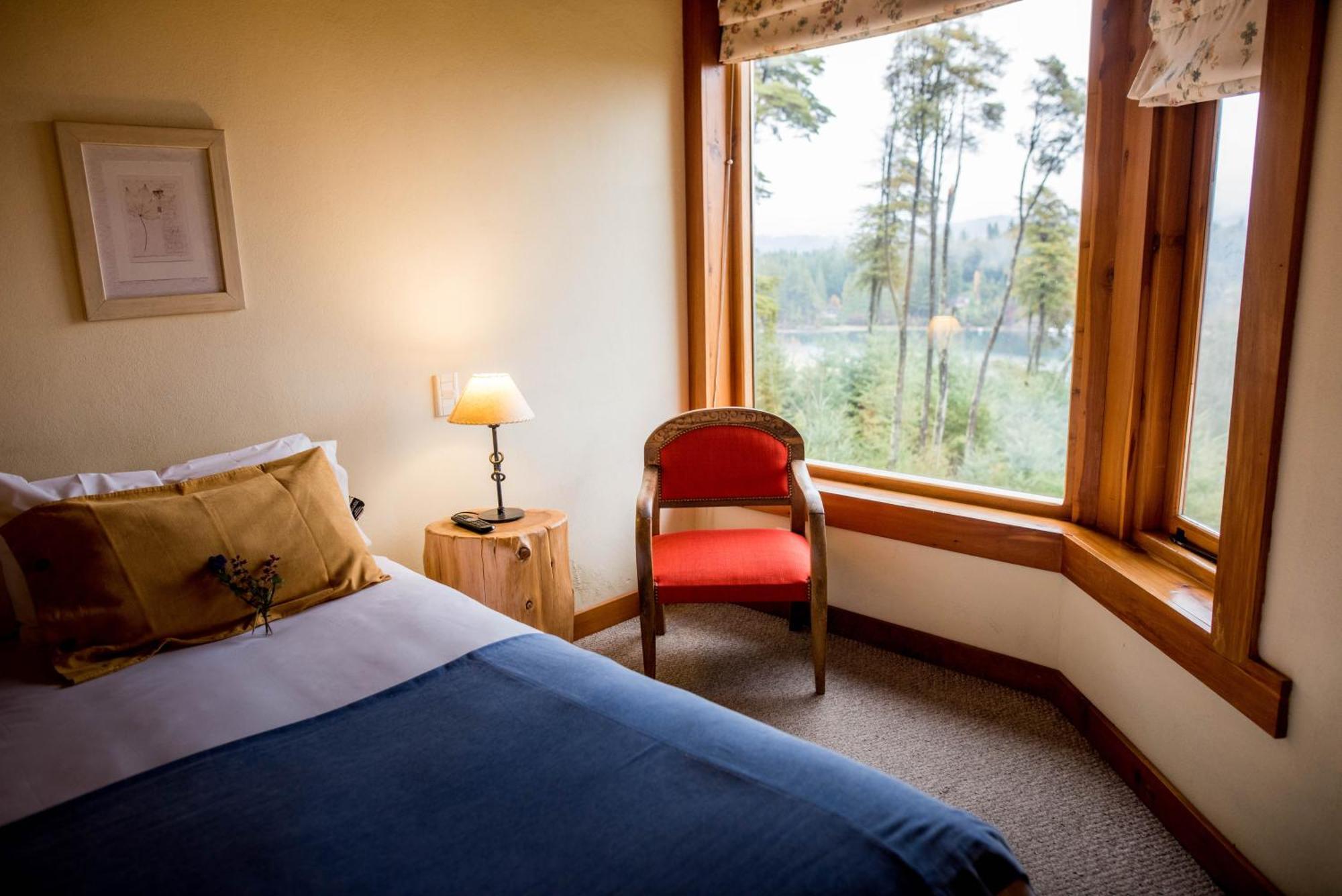 El Bosque By Dot Tradition Villa La Angostura Zimmer foto